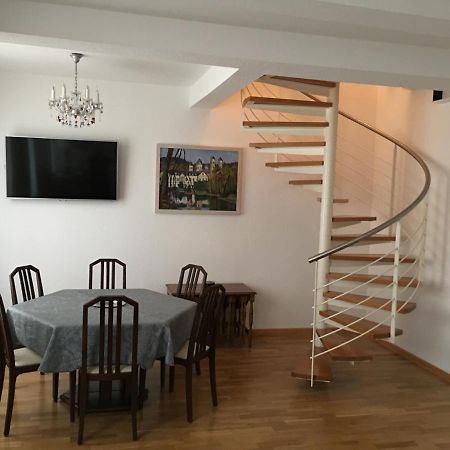 Appartment Am Rathaus Baden-Baden Bagian luar foto