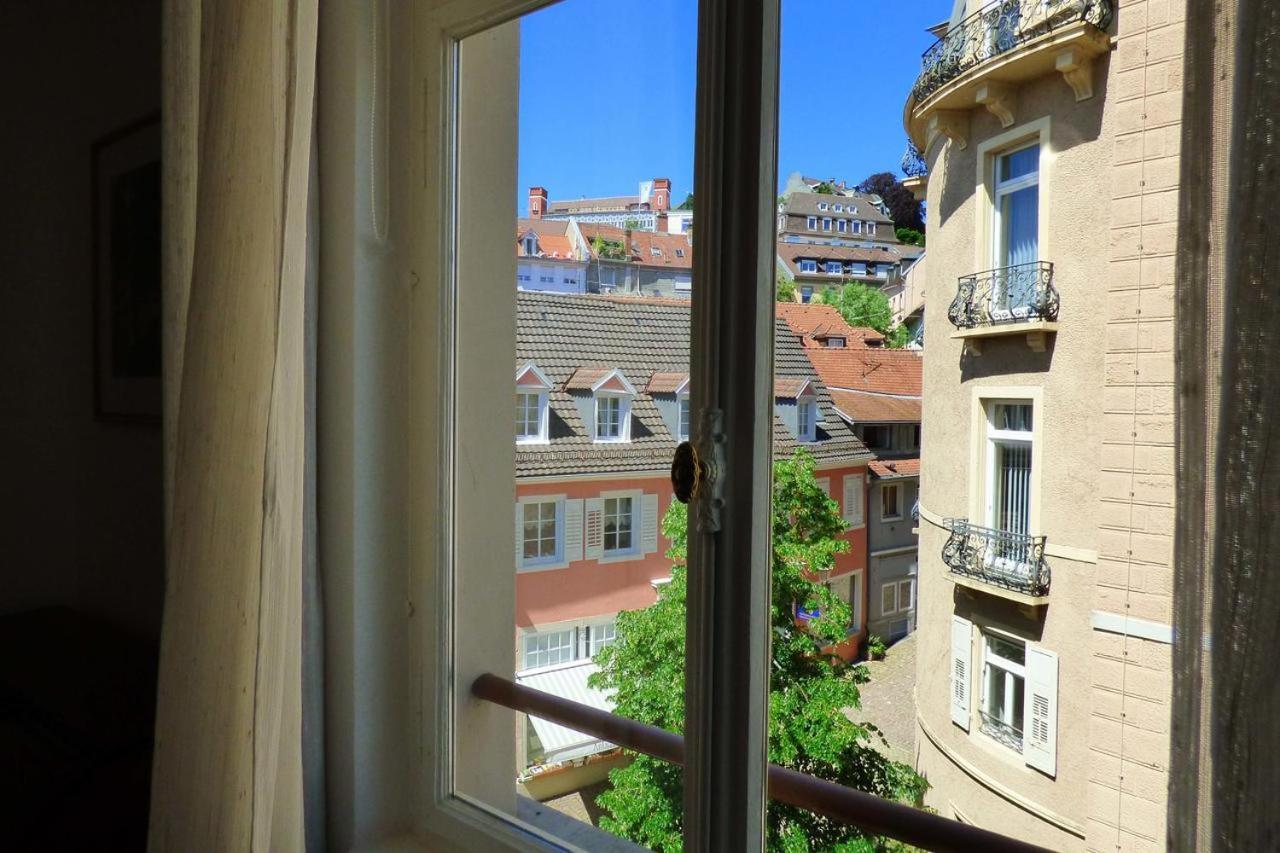 Appartment Am Rathaus Baden-Baden Bagian luar foto