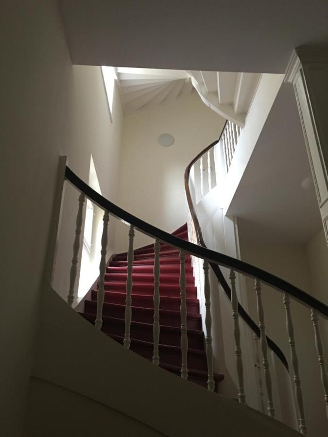 Appartment Am Rathaus Baden-Baden Bagian luar foto